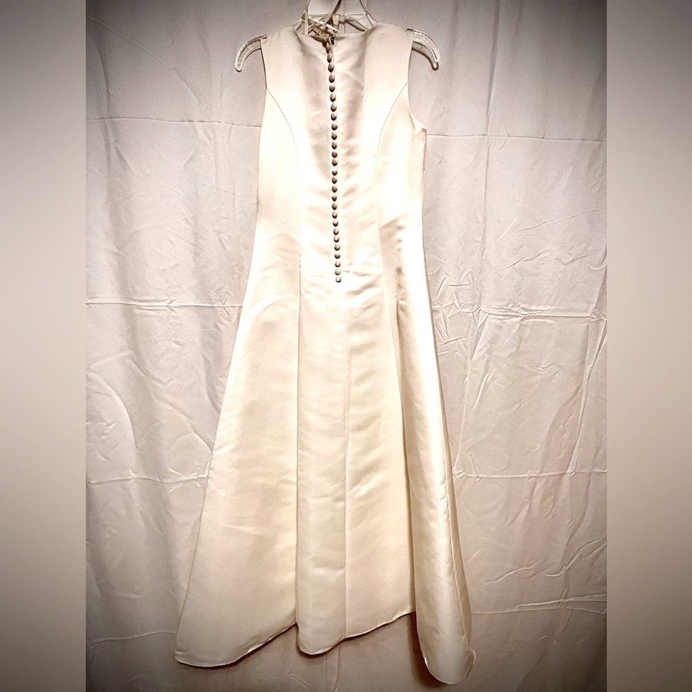 Beautiful David’s Bridals-Ivory Dress-Girl’s Size 12-Preowned-Good Condition - Picture 2 of 15